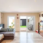 Casa Noah - Sólo familias
